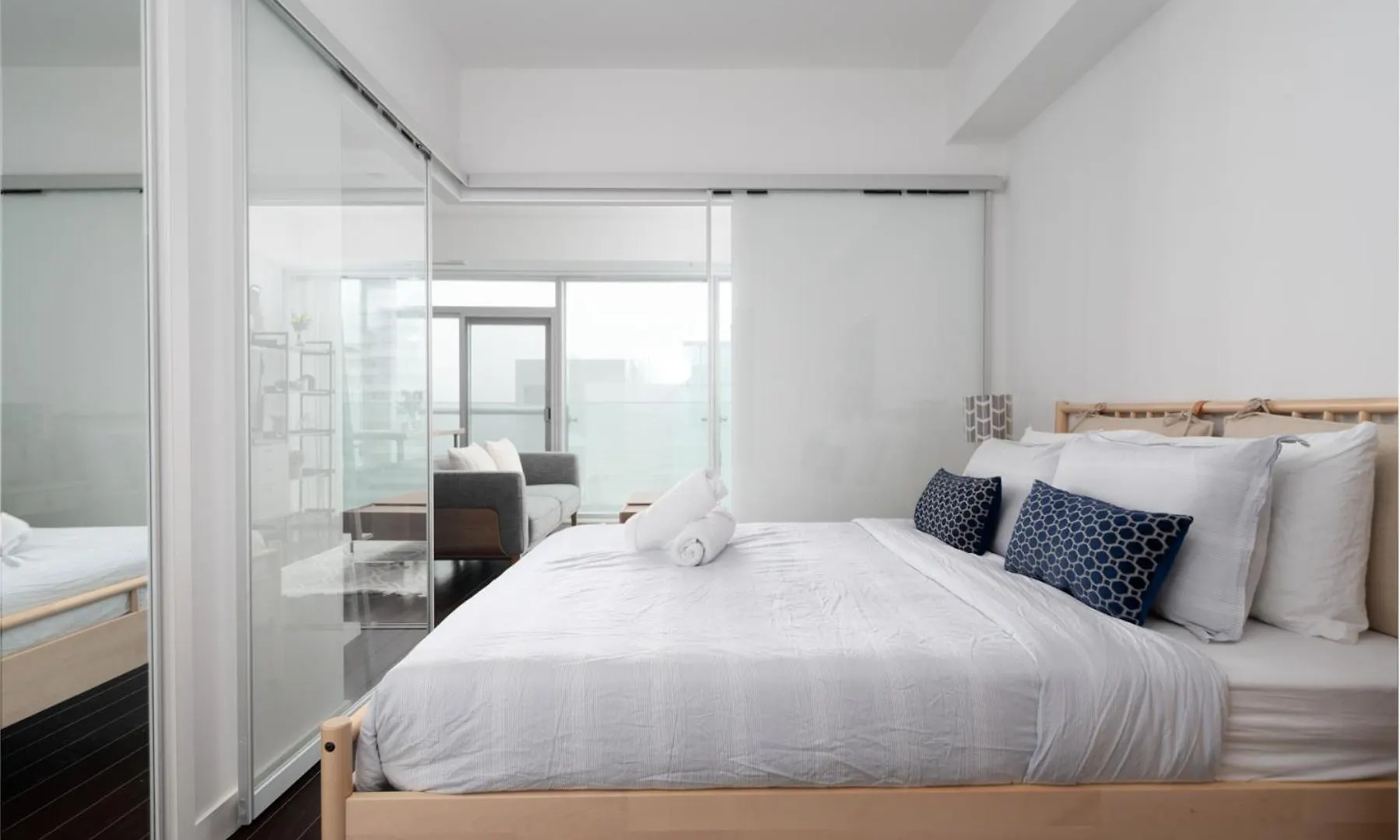 アパート Downtown Suites 1 トロント